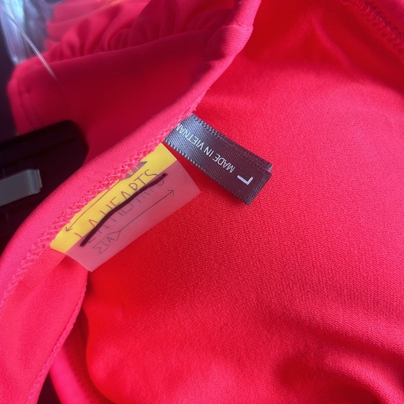 La Hearts bikini top NWT - Picture 5 of 5